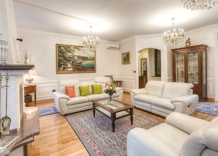 Hasi Konukevi Poreč